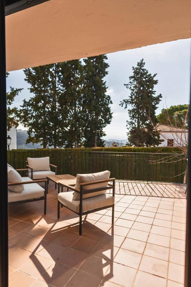 Madmes House *